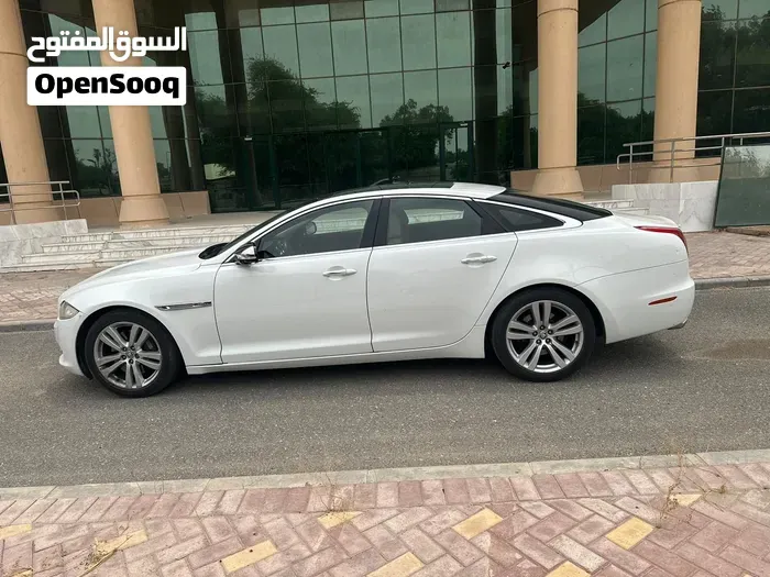 Jaguar Xj 2012 photo 4