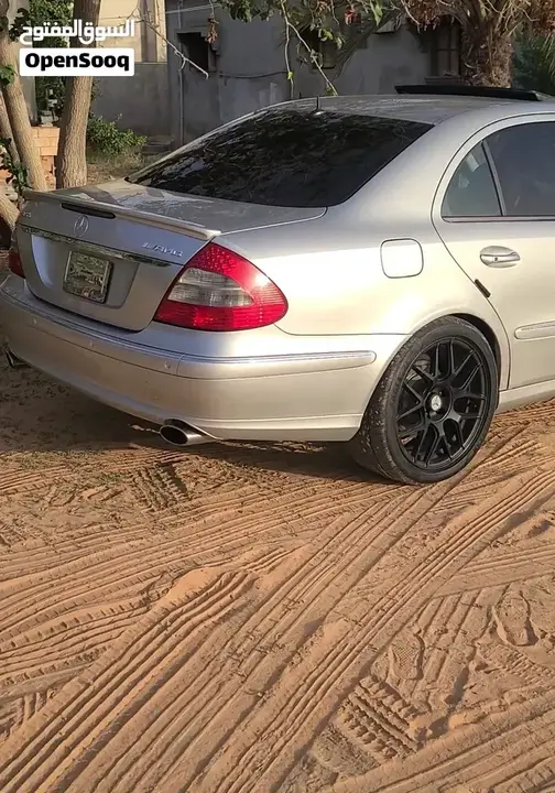 Mercedes-Benz E-Class 2005 photo 3