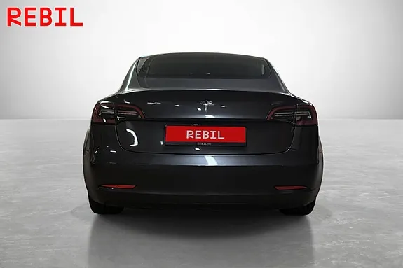 Tesla Model 3 2022 photo 5