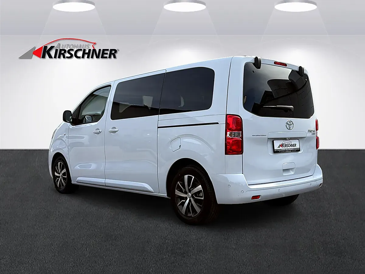 Toyota Proace photo 3