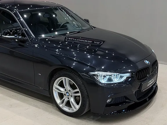 BMW 330E 2018 photo 4