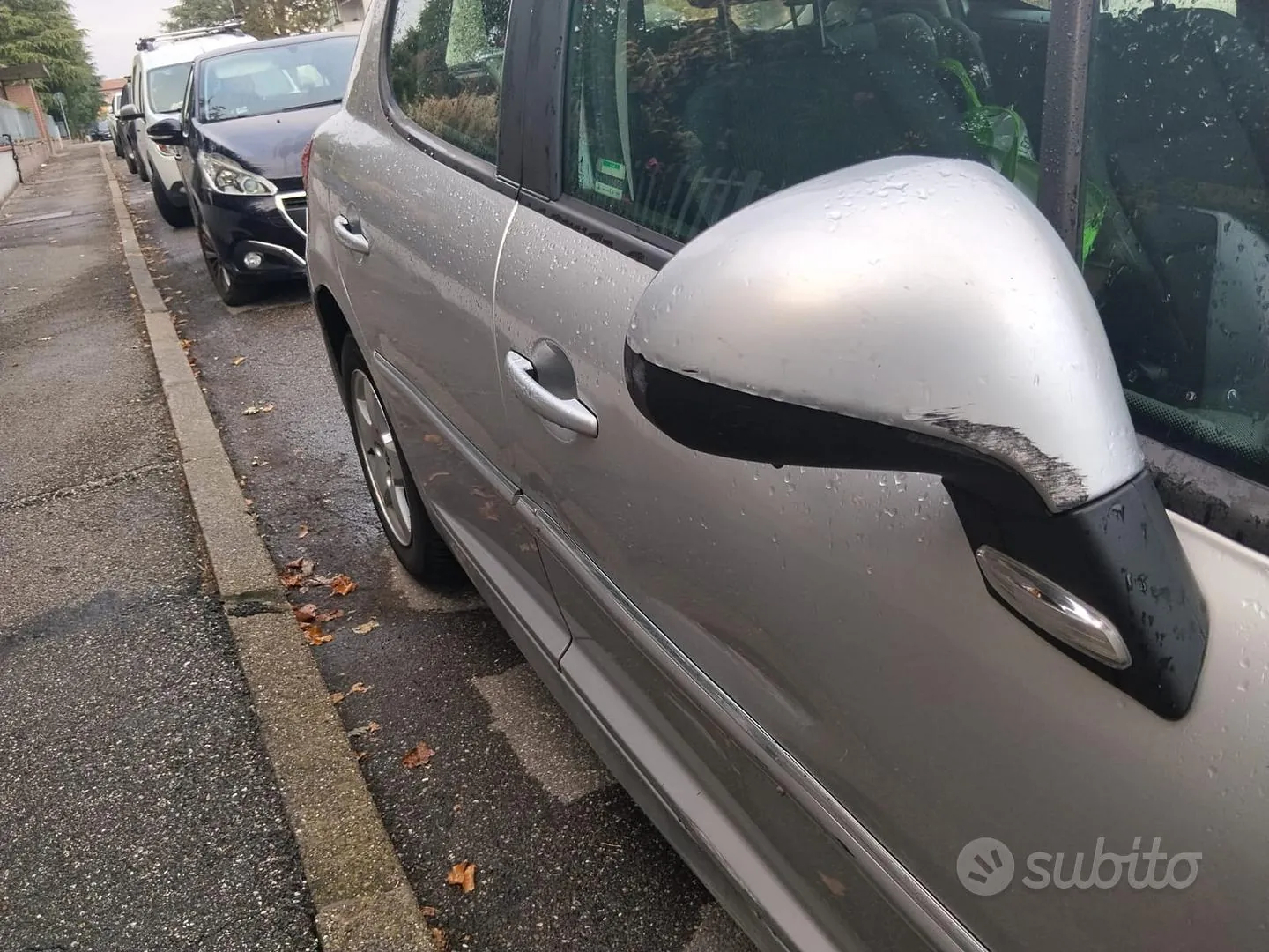 Peugeot 207 2010 photo 5