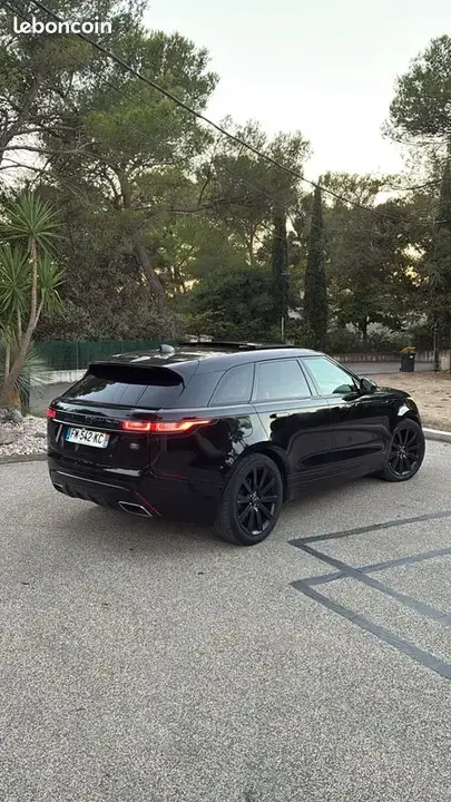 Land Rover Velar 2019 photo 2