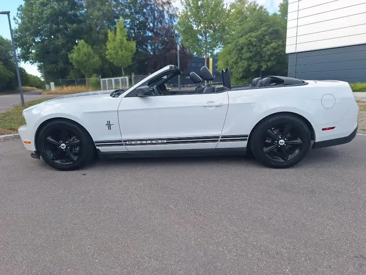 Ford Mustang Cabrio