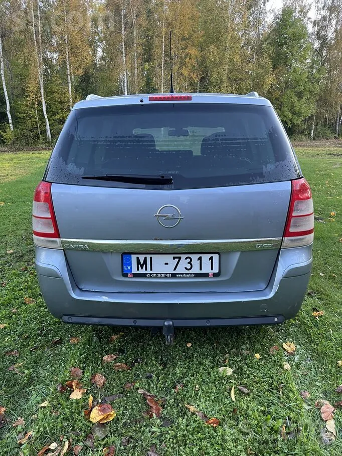 Opel Zafira 2008 photo 4