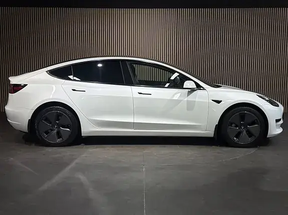 Tesla Model 3 2021 photo 3