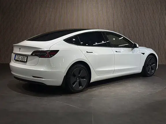 Tesla Model 3 2021 photo 4