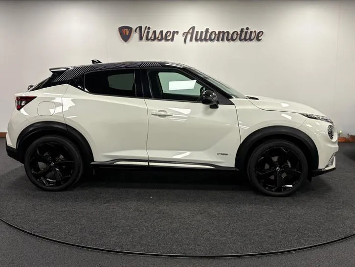 Nissan Juke 2023 photo 2