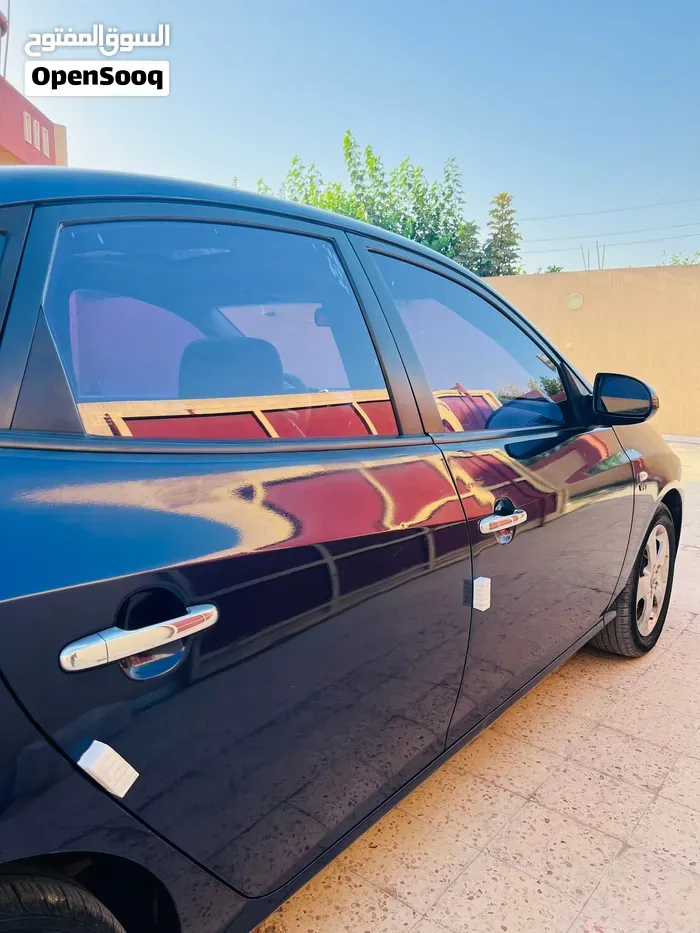 Hyundai Avante 2008 photo 3