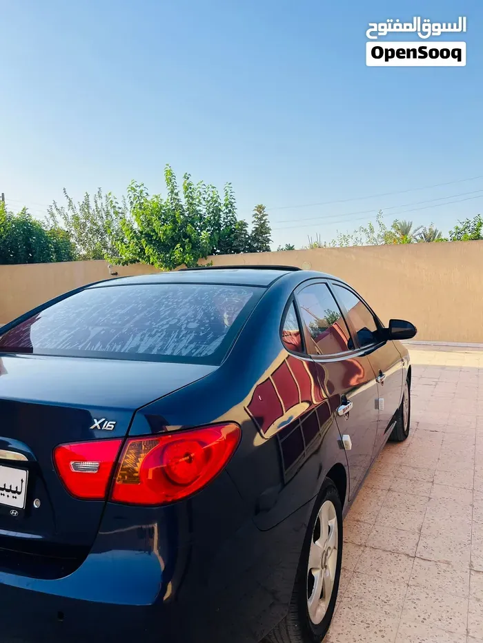 Hyundai Avante 2008 photo 2
