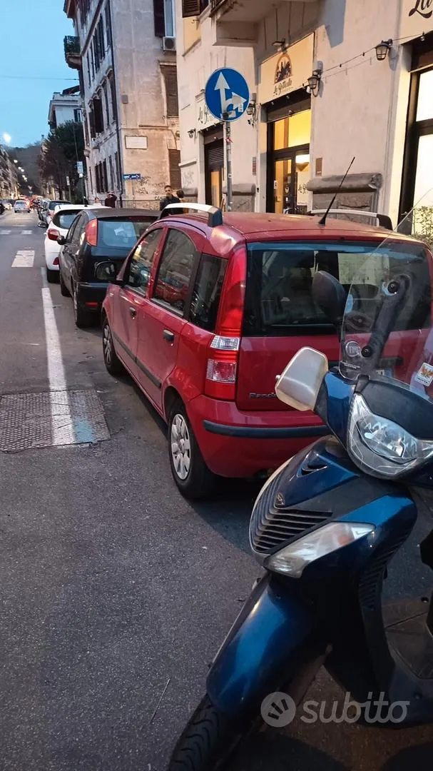 Fiat Panda 2010 photo 2