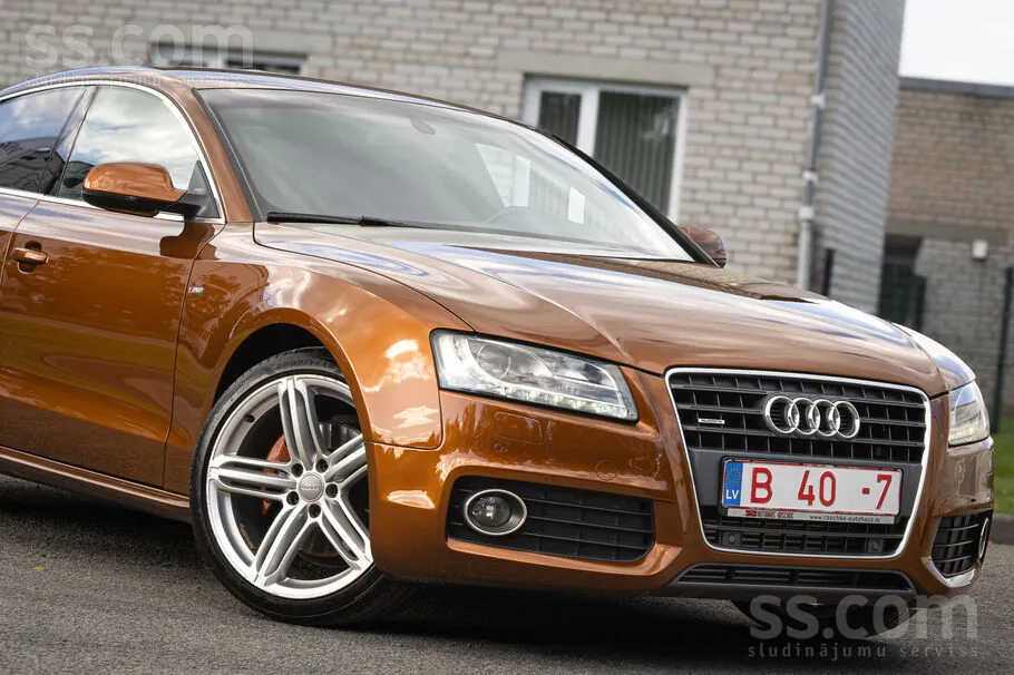 Audi A5 2011 photo 4