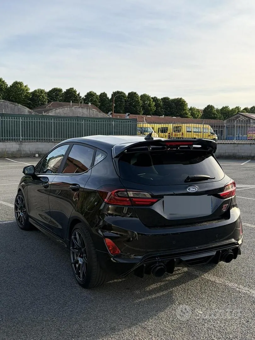 Ford Fiesta 2022 photo 3
