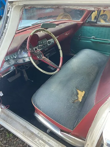 Chrysler Newport 1961 photo 2