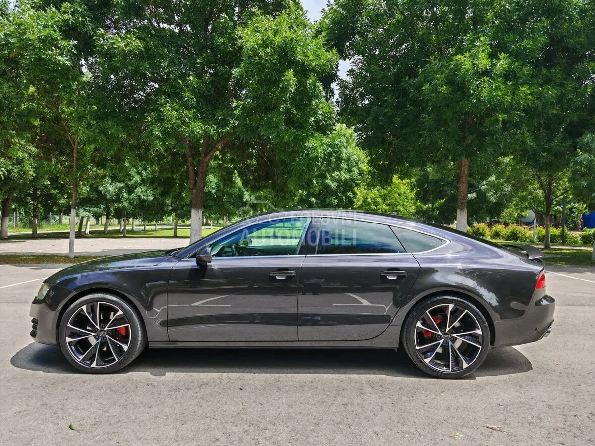 Audi A7 2011 photo 3