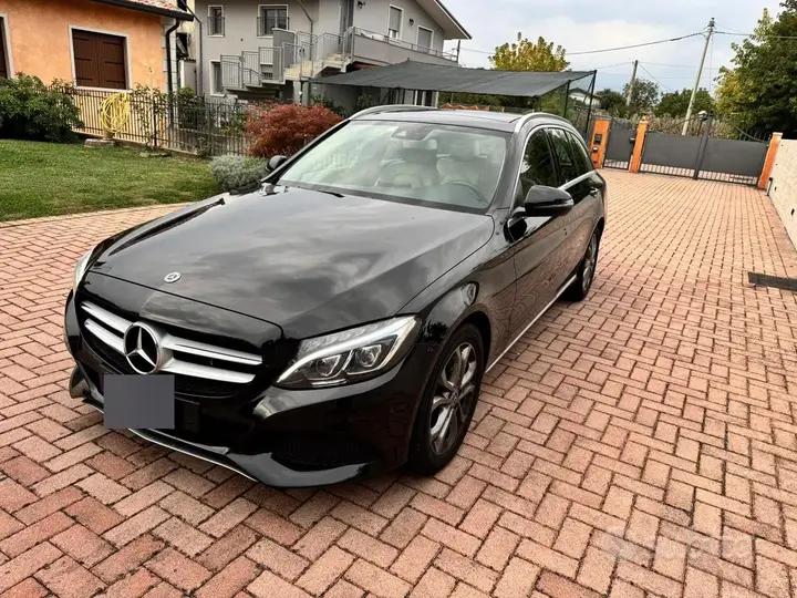 Mercedes-Benz C220D 2018 photo 2