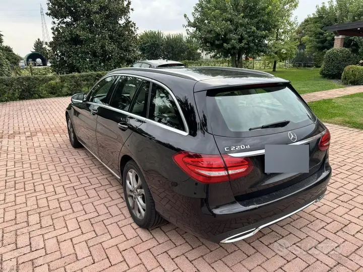 Mercedes-Benz C220D 2018 photo 4