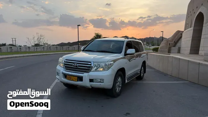 Toyota Land Cruiser 2011 photo 5