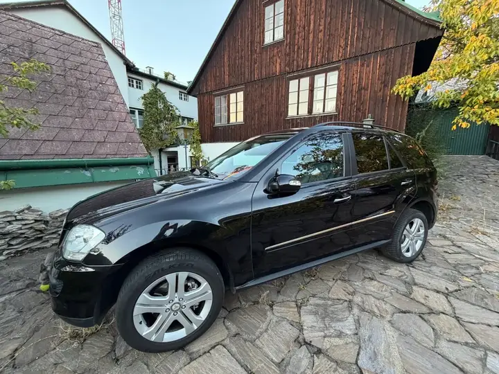 Mercedes-Benz M-Class