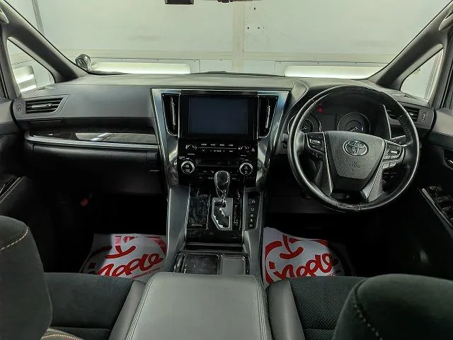 Toyota Alphard 2020 photo 2