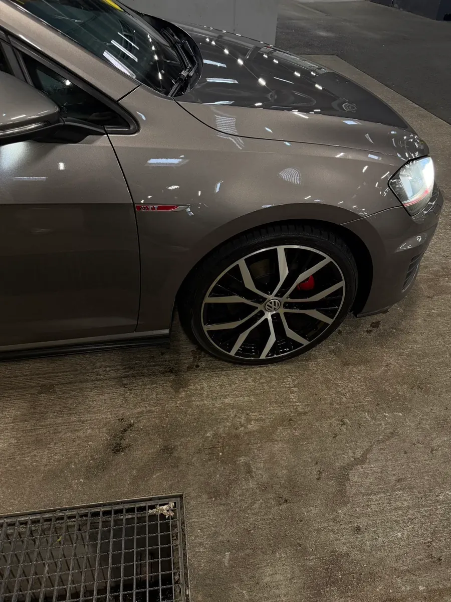 Volkswagen Golf 2015 photo 3