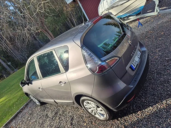 Renault Scenic Iii 2014 photo 3