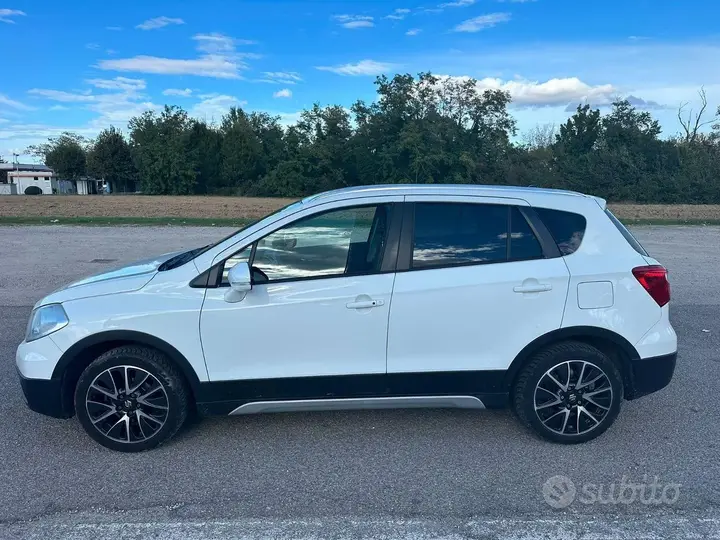 Suzuki S-Cross