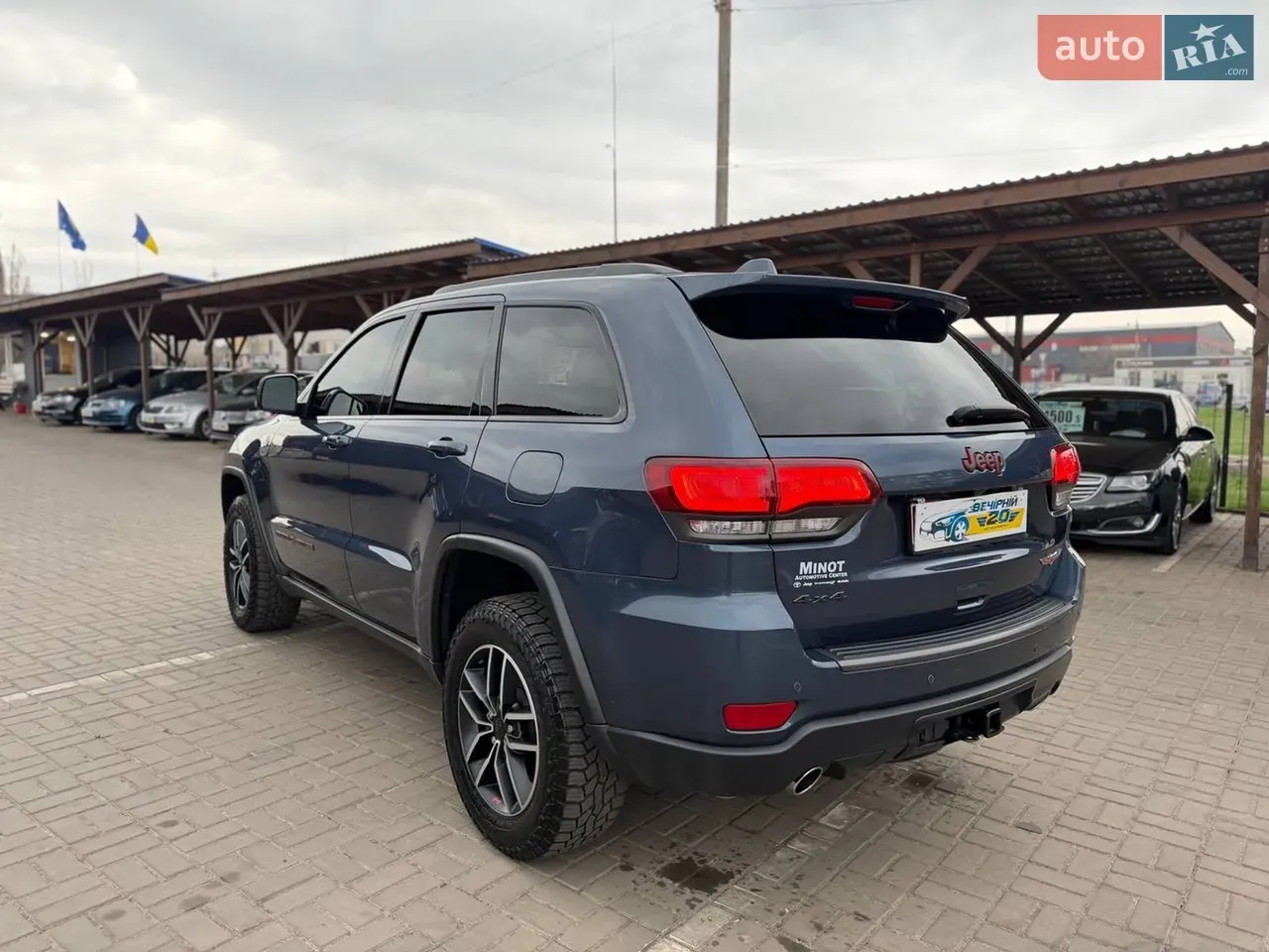 Jeep Grand Cherokee 2020 photo 4