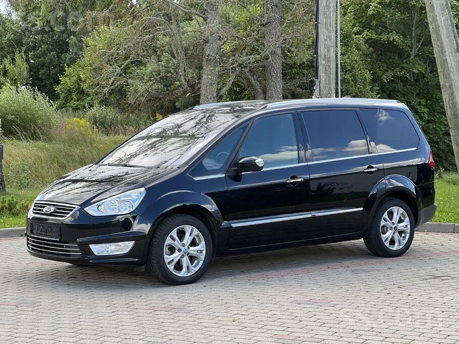 Ford Galaxy 2010 photo 2