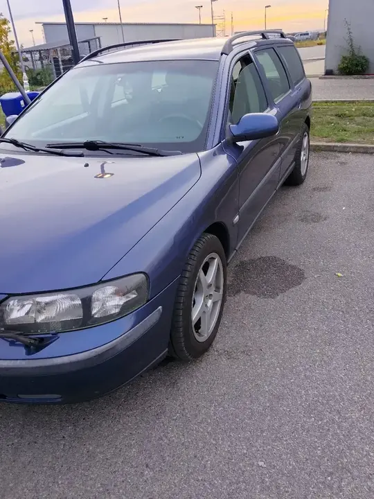 Volvo V70