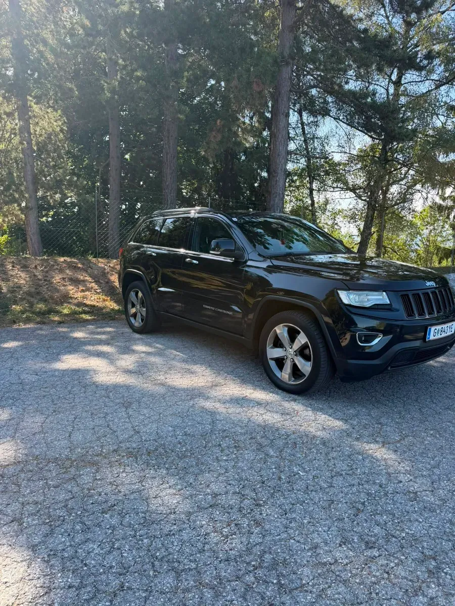 Jeep Grand Cherokee 2014 photo 3