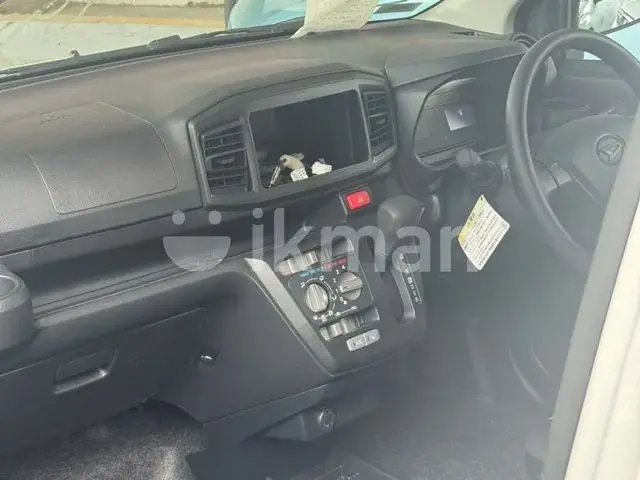 Daihatsu Mira 2025 photo 3