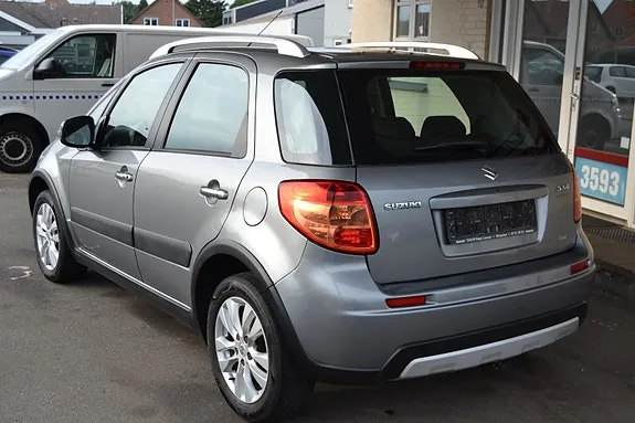 Suzuki Sx4 2015 photo 5