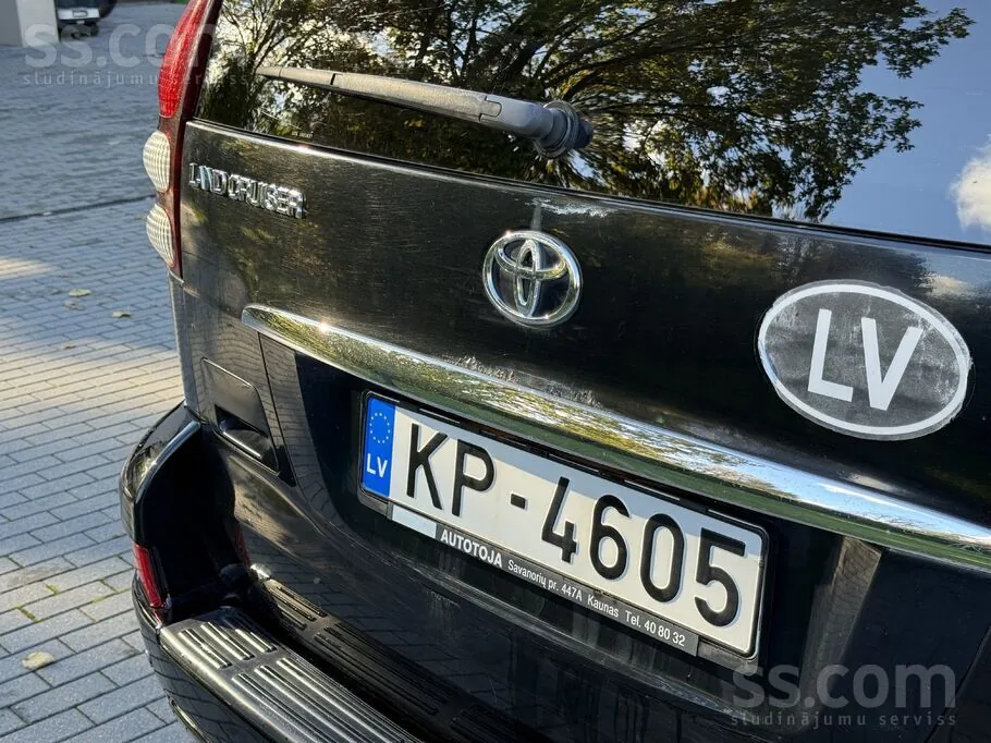 Toyota Land Cruiser 2008 photo 5