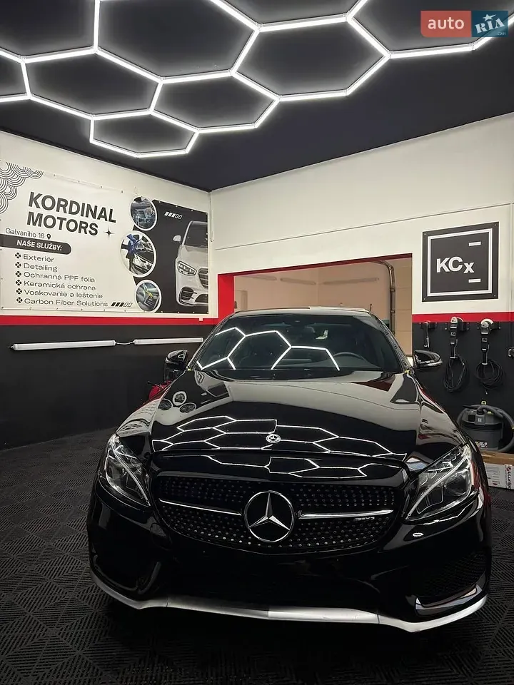 Mercedes-Benz C-Class