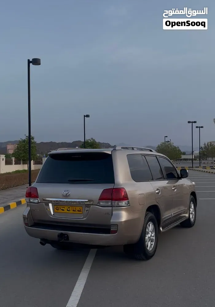 Toyota Land Cruiser 2009 photo 4