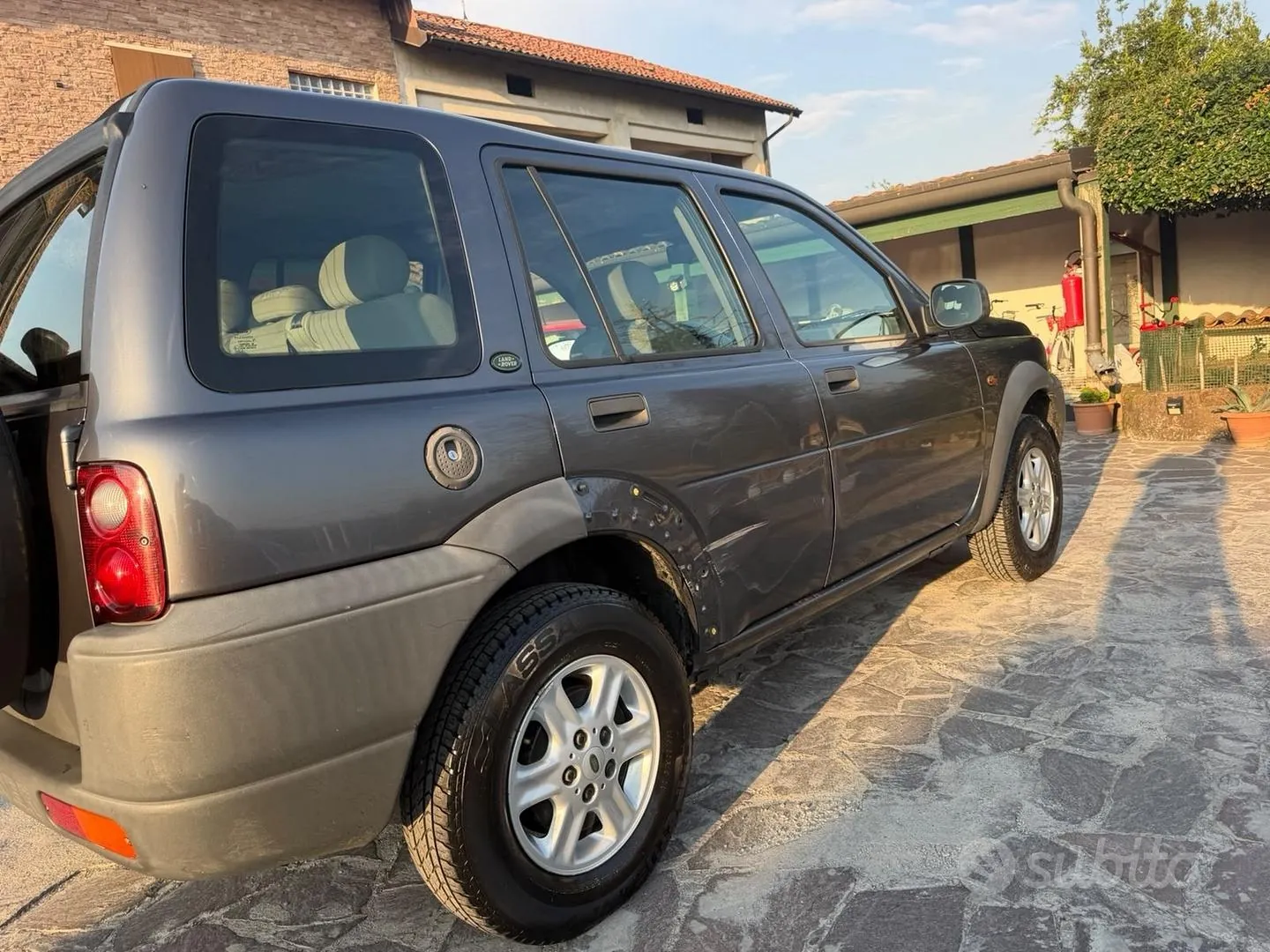 Land Rover Freelander 2001 photo 3