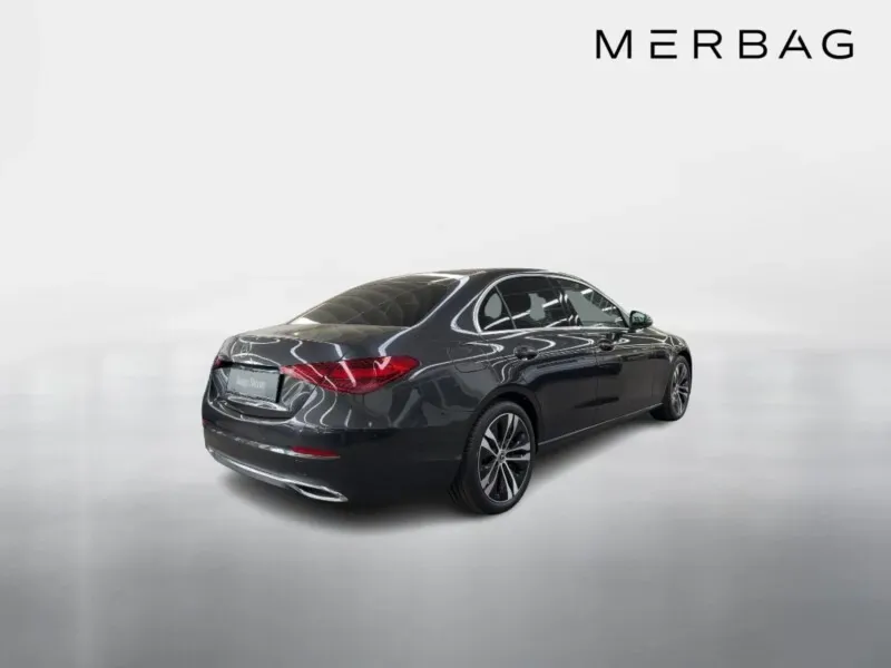 Mercedes-Benz C-Class 2025 photo 3