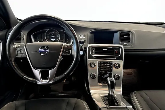 Volvo V60 2018 photo 4