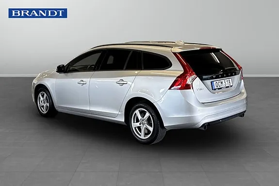 Volvo V60 2018 photo 2