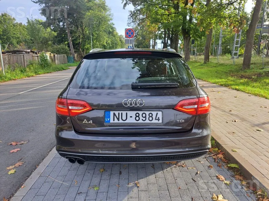 Audi A4 2014 photo 4