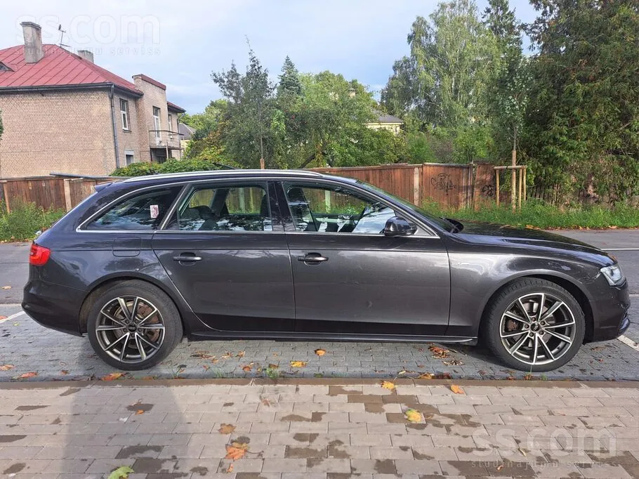 Audi A4 2014 photo 3