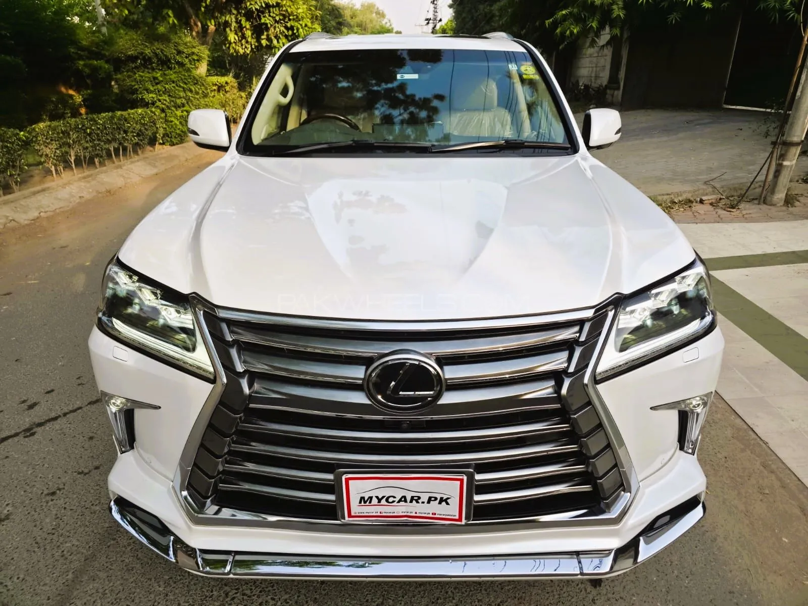 Lexus Lx