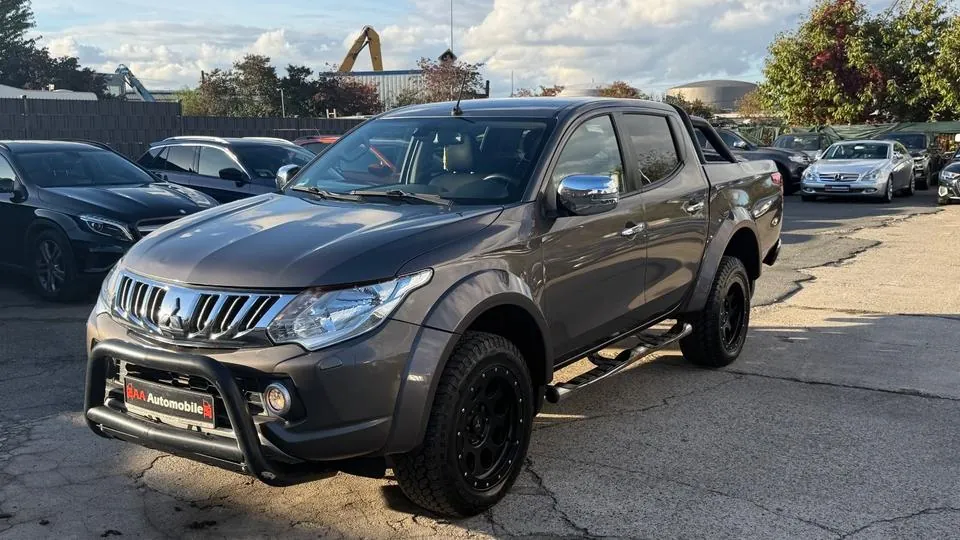 Mitsubishi L200