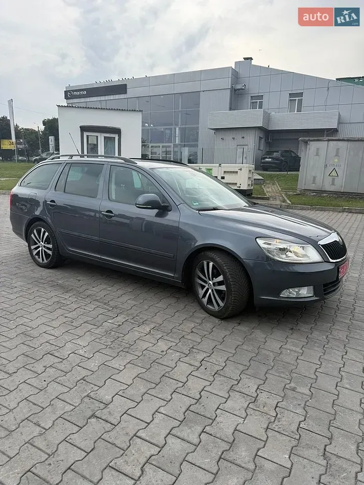 Skoda Octavia 2009 photo 5