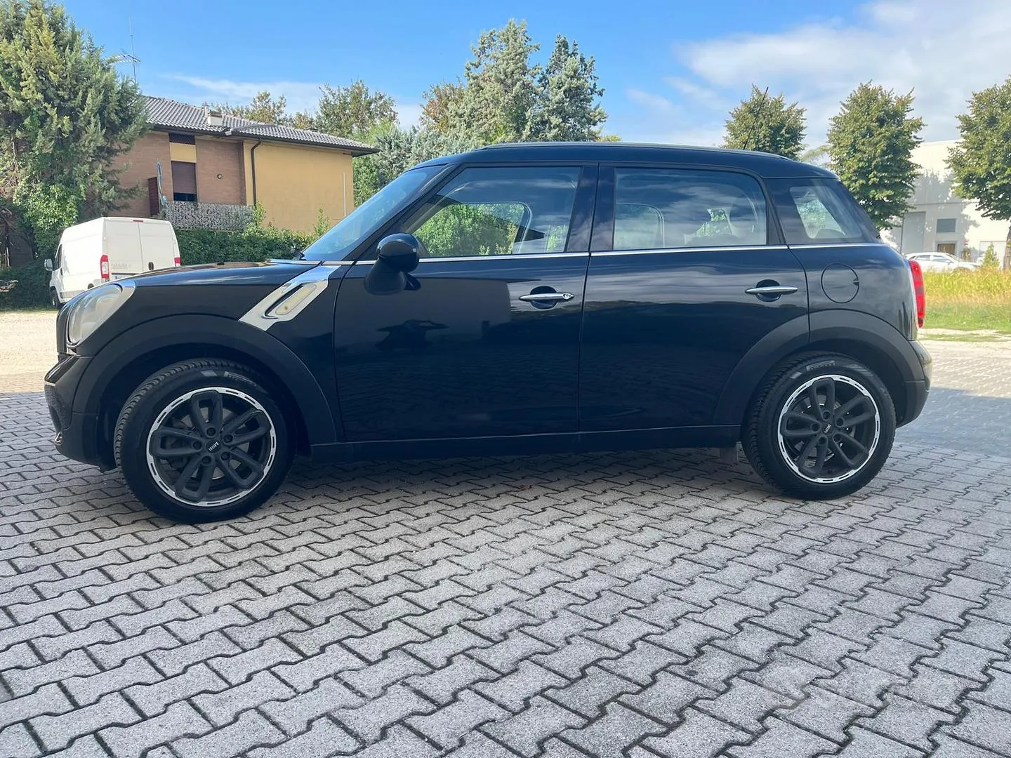 Mini Countryman 2015 photo 3