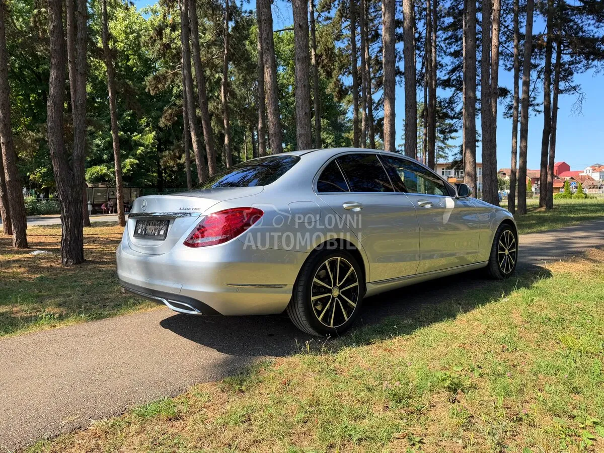 Mercedes-Benz C 220 2014 photo 4