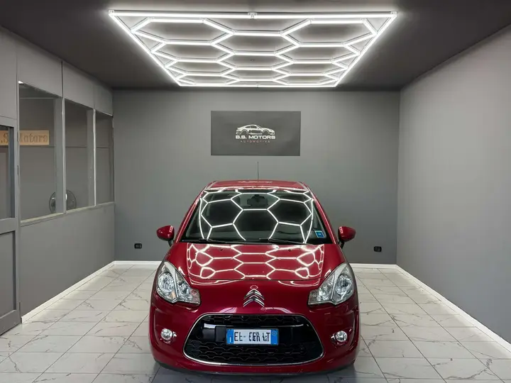 Citroen C3 2011 photo 2