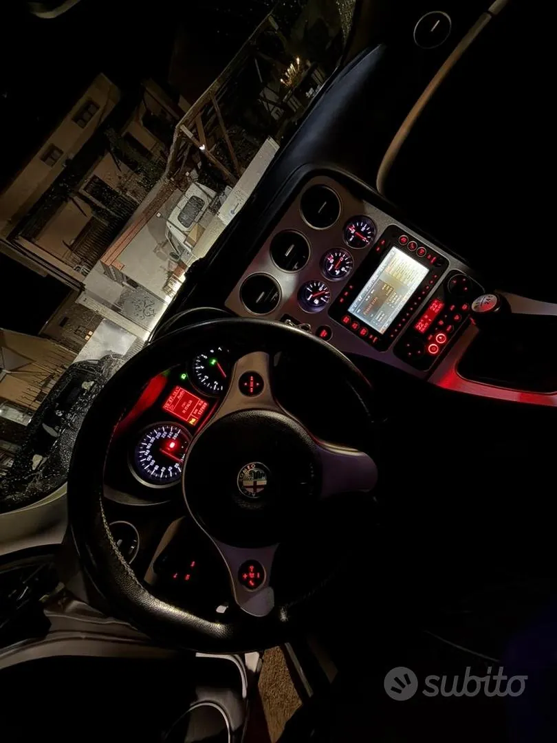 Alfa Romeo 159 2006 photo 5