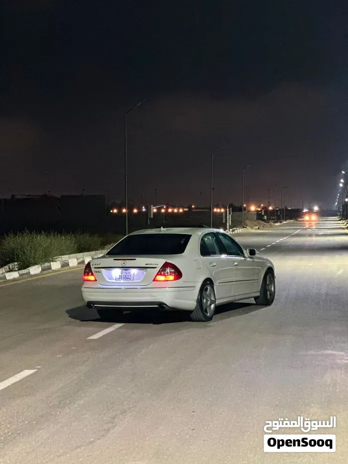 Mercedes-Benz E-Class 2008 photo 4